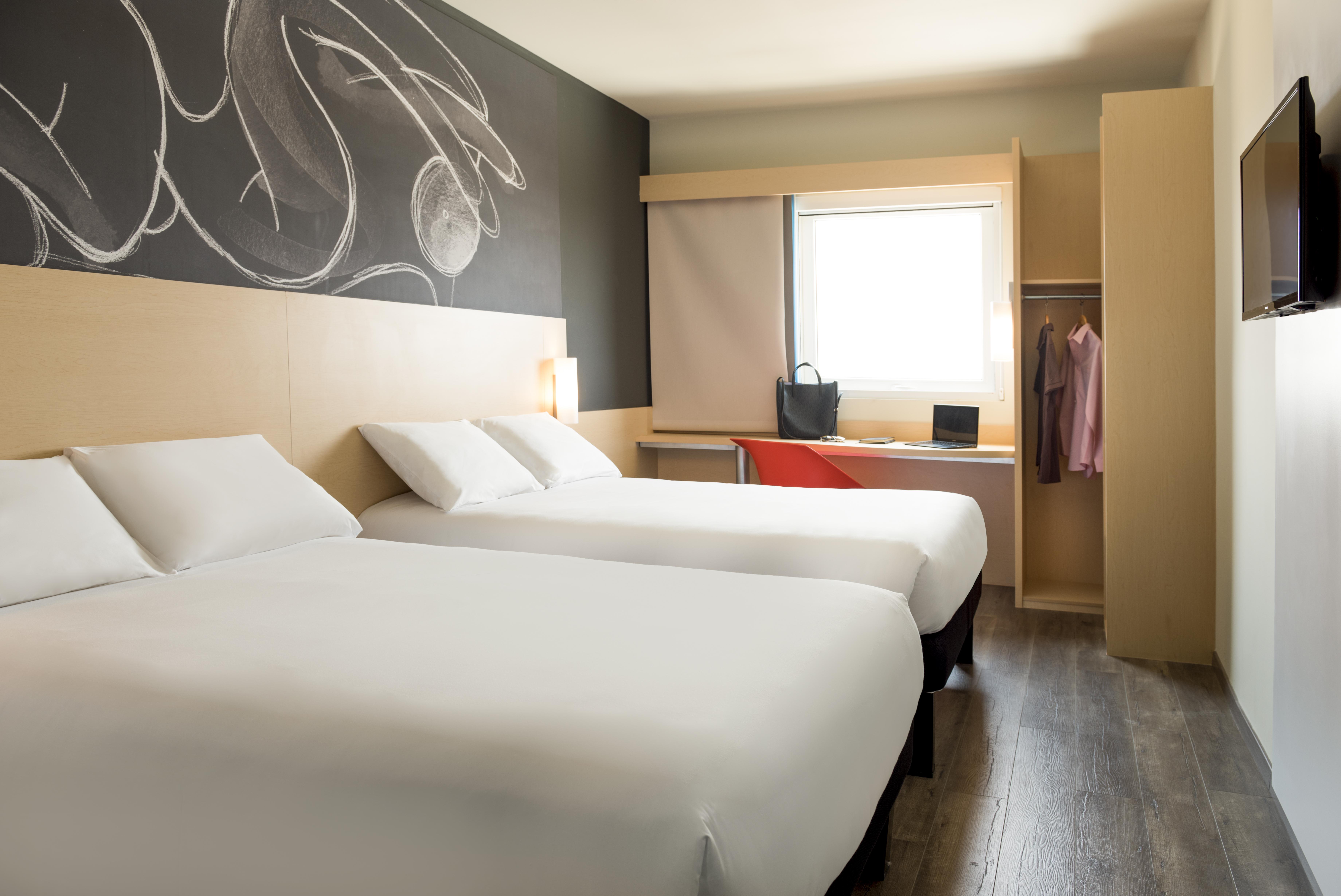 Ibis Irapuato Hotel Luaran gambar