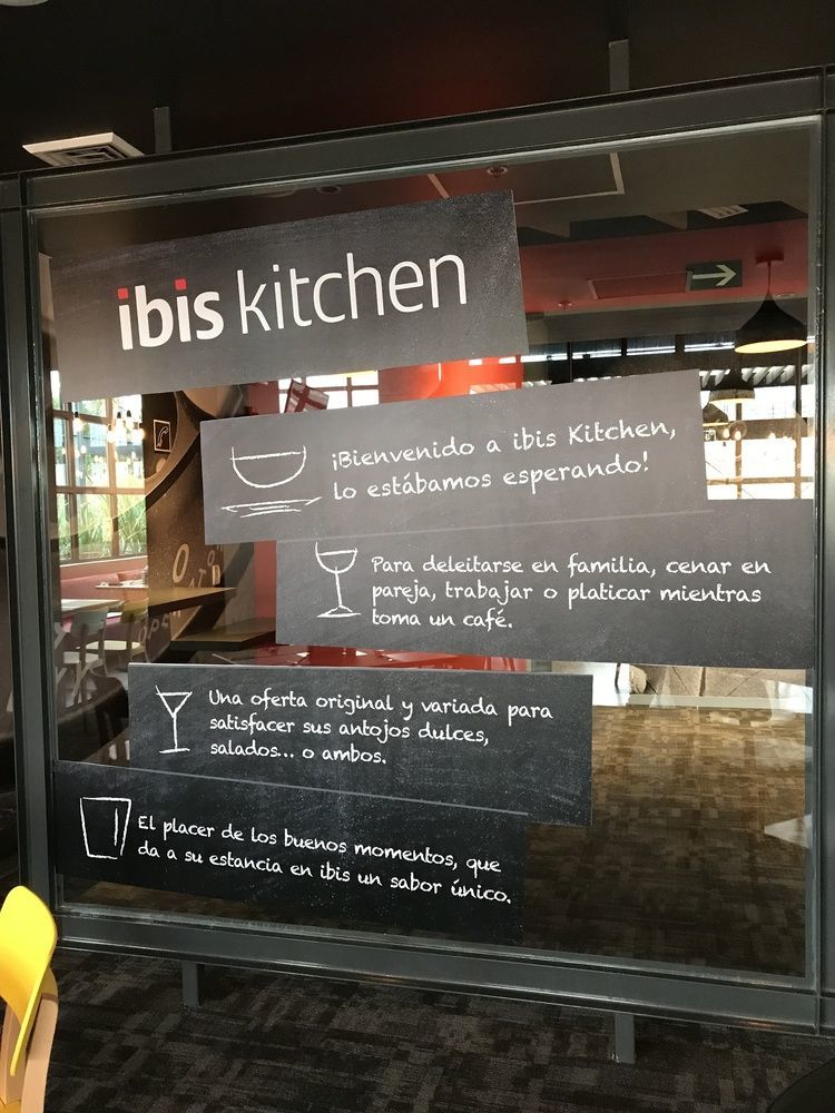 Ibis Irapuato Hotel Luaran gambar